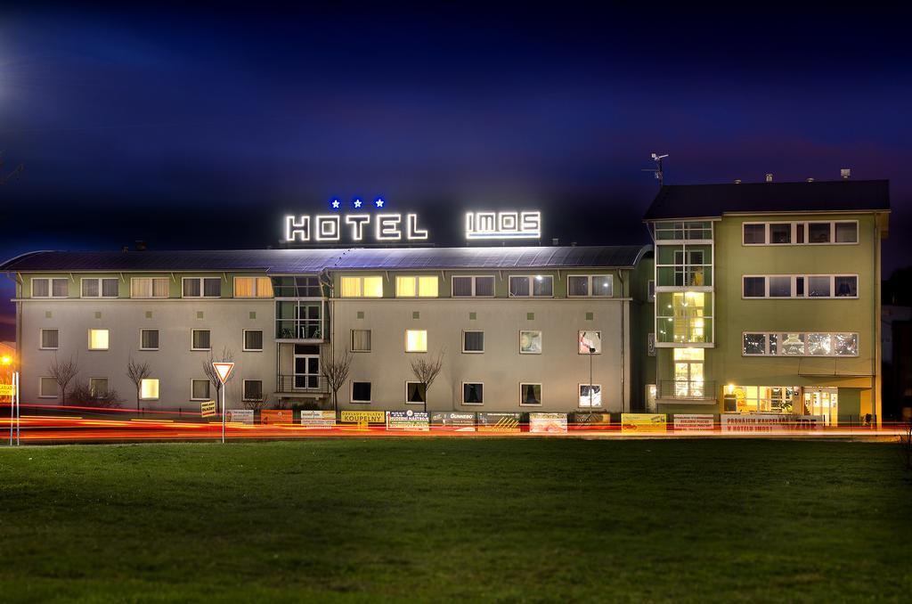 Hotel Imos Prag Exterior foto